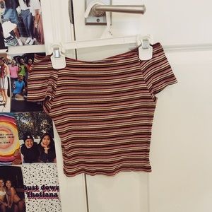 brandy melville: rubbed off the shoulder top